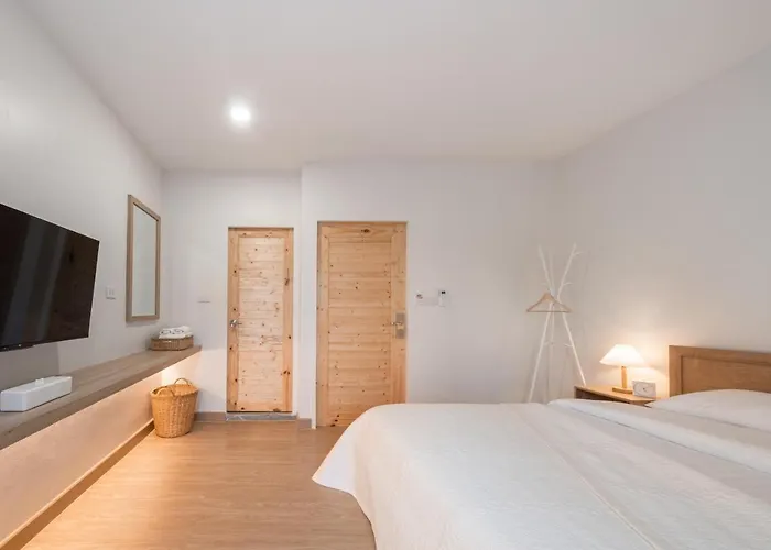 Hostel Coroom Bkk *
